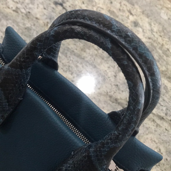 ⭐️⭐️2X HP⭐️⭐️ NWT Authentic Michael Kors Rollins Leather Satchel - Picture 4 of 9